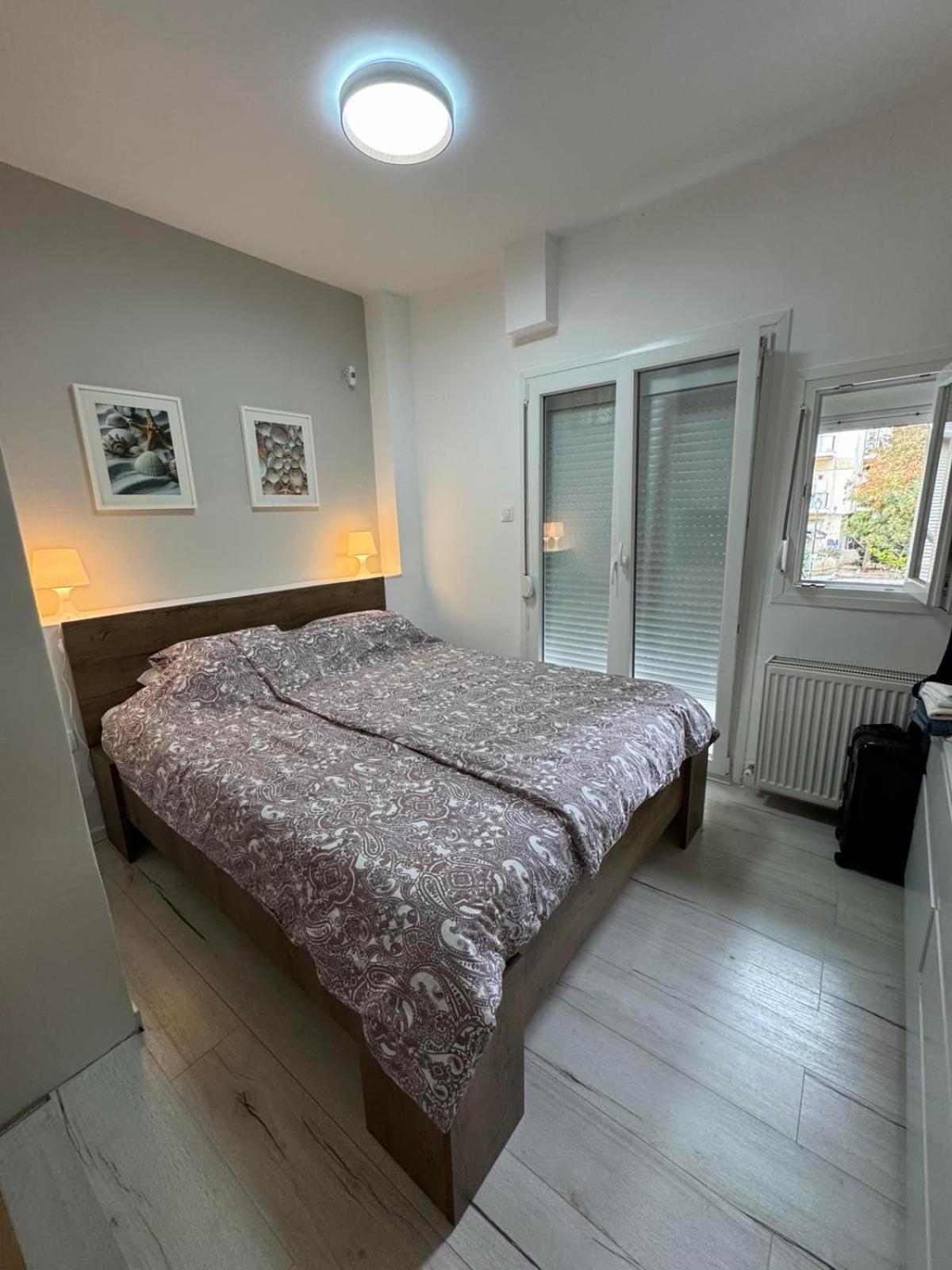 Pleasant App Apartment